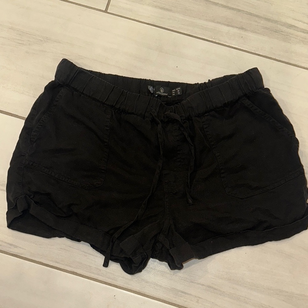 Volcom Women's Black Cargo Shorts